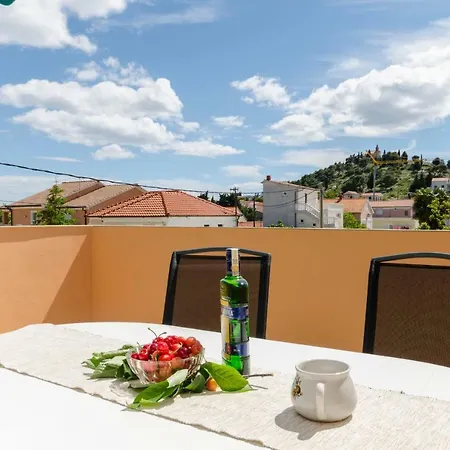 Apartment Mila Ii Tribunj (Sibenik-Knin)