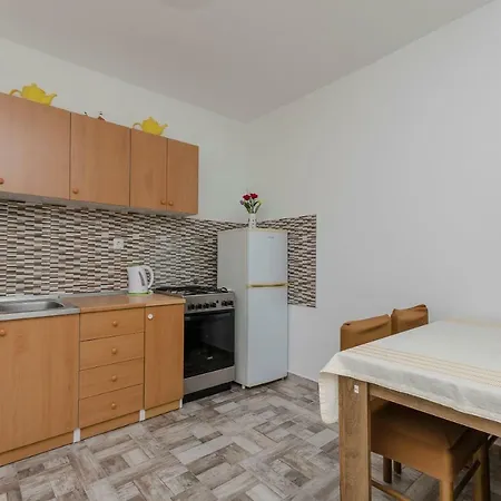 Mila Ii Apartment *